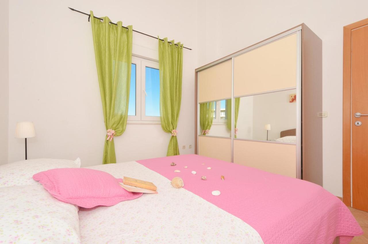 Apartmani Basic Rogoznica Rogoznica  Esterno foto