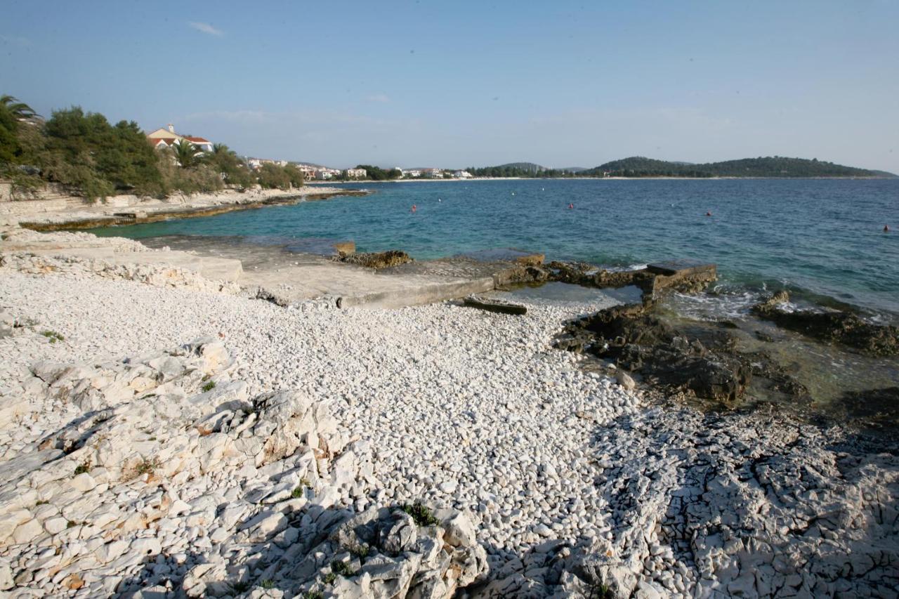 Apartmani Basic Rogoznica Rogoznica  Esterno foto